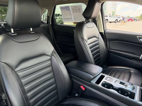 Used 2021 Ford Edge SEL w/ Convenience Package AWD/4WD image 12