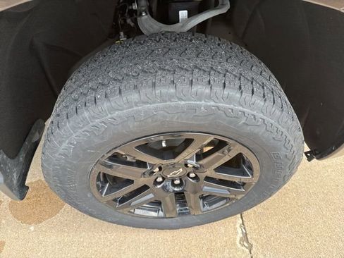 Used 2024 Chevrolet Silverado 1500 Custom Trail Boss image 54