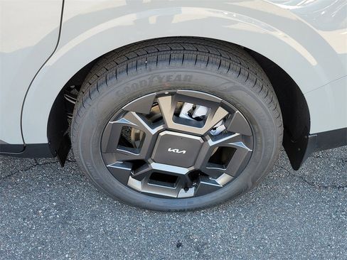 New 2026 Kia Carnival SX image 41