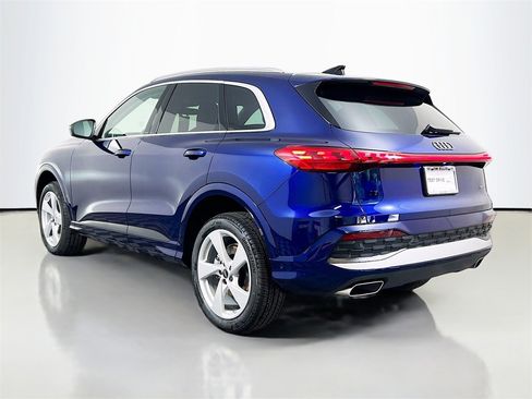 New 2025 Audi Q5 Premium Plus image 5