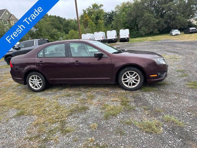 Used 2012 Ford Fusion S FWD image 1