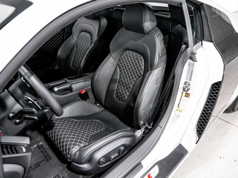 Used 2014 Audi R8 V8 image 19