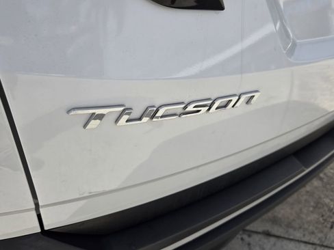 Used 2022 Hyundai Tucson SEL w/ Convenience + Premium Package image 14