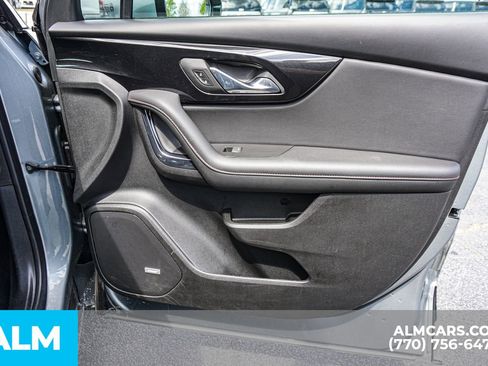 Used 2025 Chevrolet Blazer RS FWD image 52