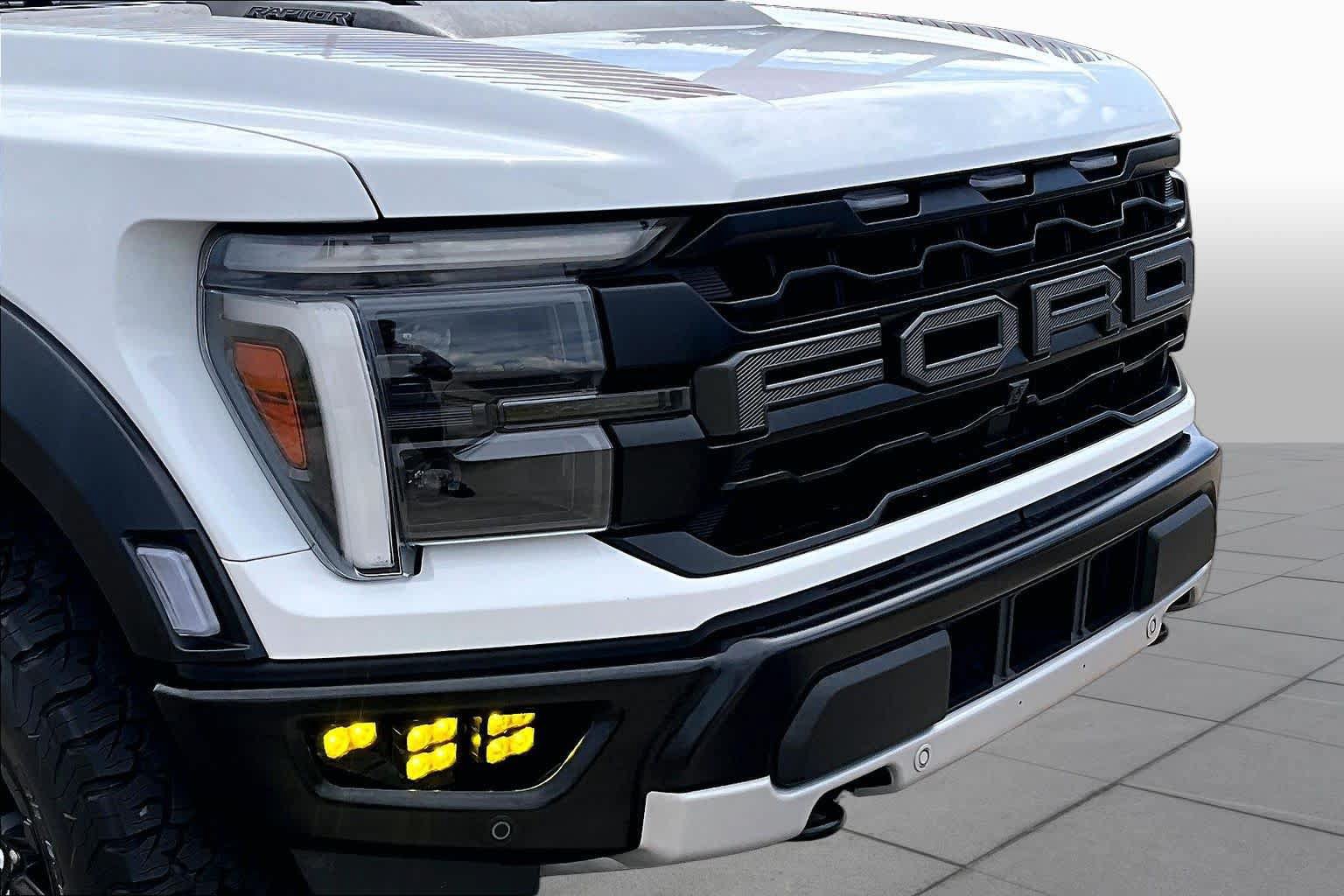 Used 2024 Ford F150 Raptor AWD/4WD image 30