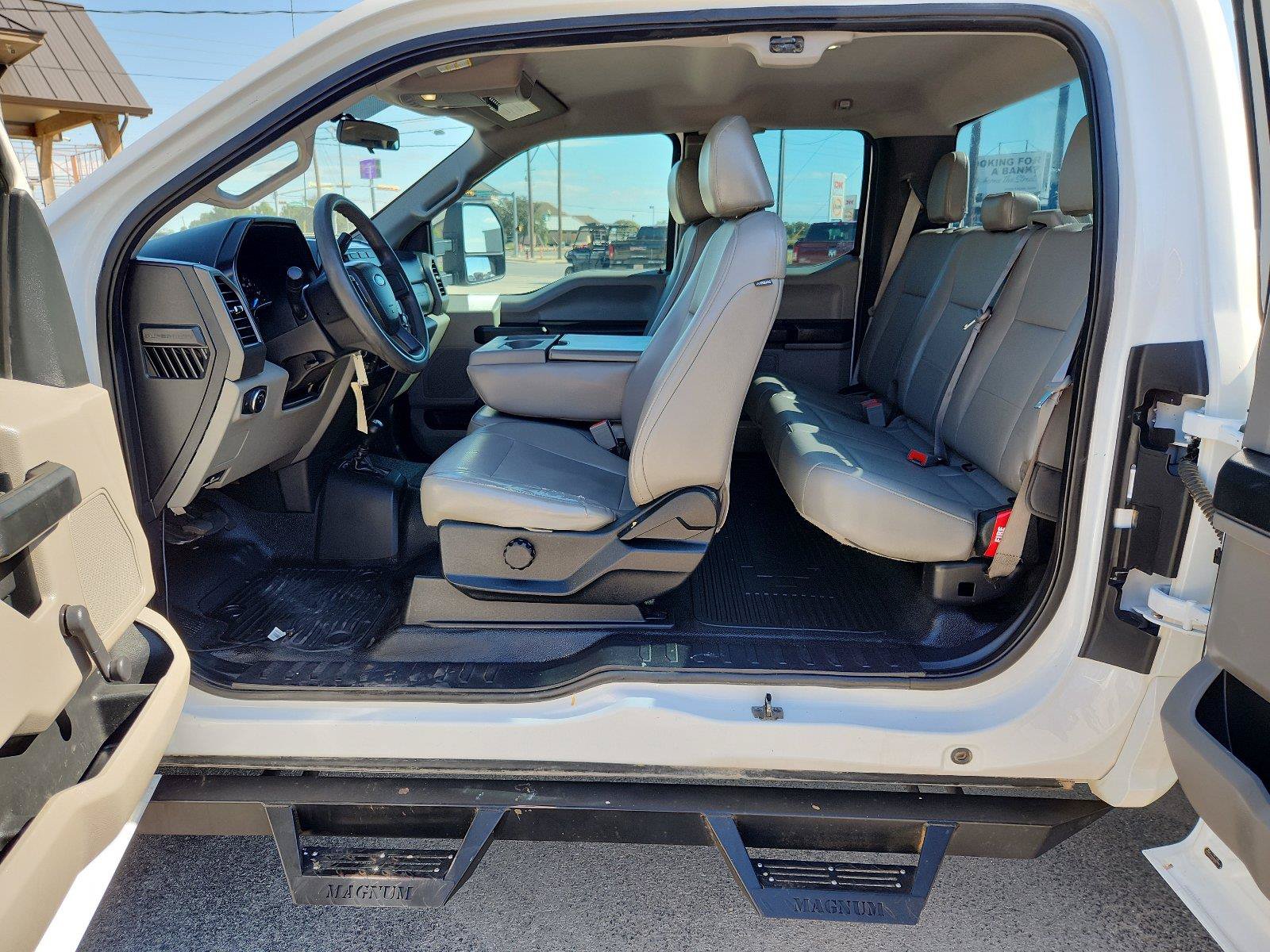 Used 2017 Ford F350 XL w/ Snow Plow Prep Package AWD/4WD image 13