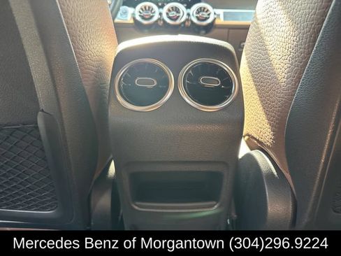 Used 2023 Mercedes-Benz GLB 35 AMG 4MATIC image 25