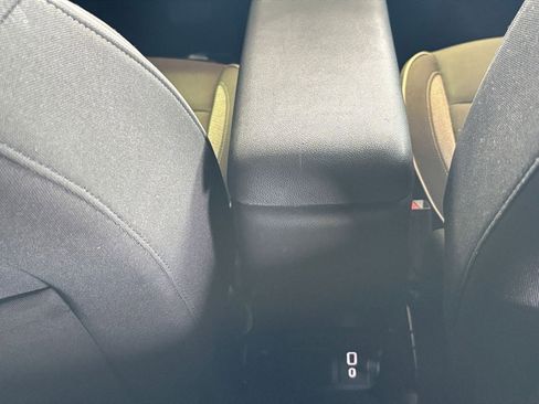 Used 2023 Chevrolet TrailBlazer LT w/ Convenience Package image 25