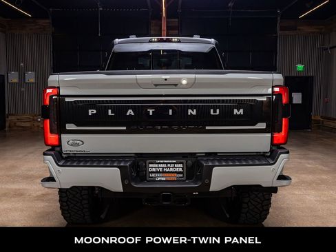Used 2026 Ford F350 Platinum w/ Platinum Plus Package AWD/4WD image 8