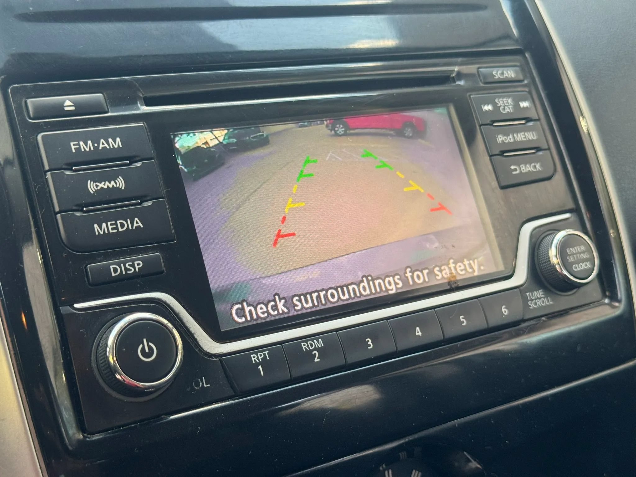 Used 2018 Nissan Versa Note SV FWD image 15