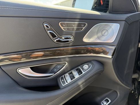 Used 2015 Mercedes-Benz S 550 Sedan image 11