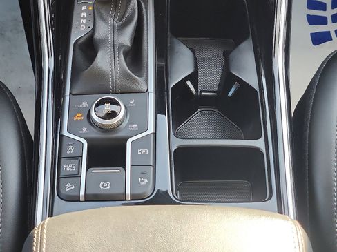 Used 2021 Kia Sorento SX image 21