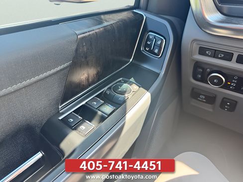 Used 2023 Ford F150 Lariat w/ Equipment Group 502A High AWD/4WD image 15