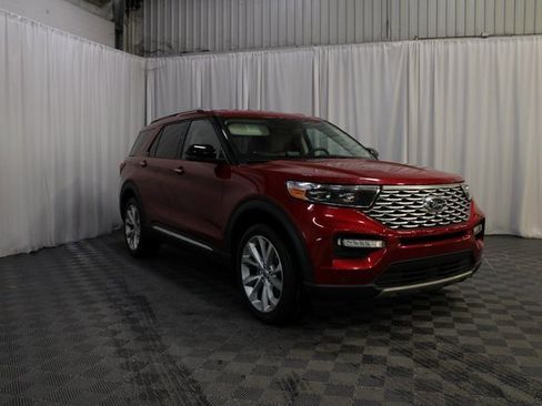 Used 2022 Ford Explorer Platinum w/ Equipment Group 601A image 31