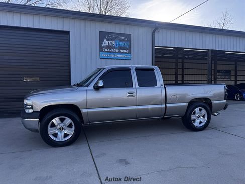 Used 2000 Chevrolet Silverado 1500 LS image 6