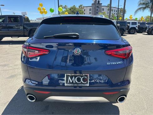 Used 2019 Alfa Romeo Stelvio RWD image 12