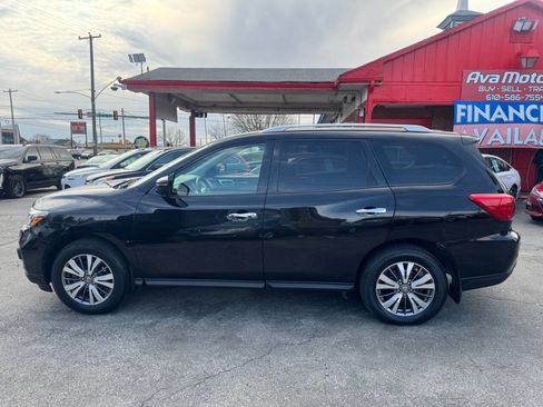 Used 2019 Nissan Pathfinder S image 7