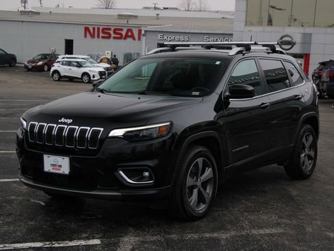 Used 2019 Jeep Cherokee Limited w/ Technology Group image 8