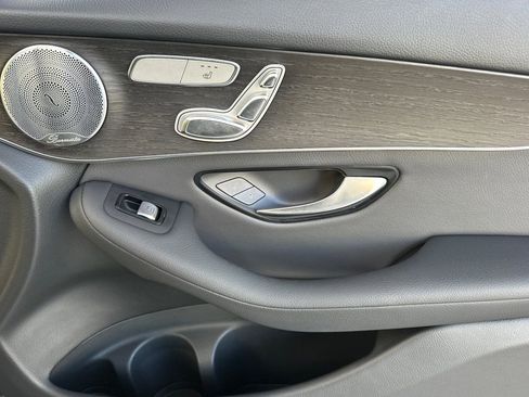 Certified 2020 Mercedes-Benz GLC 300 image 35