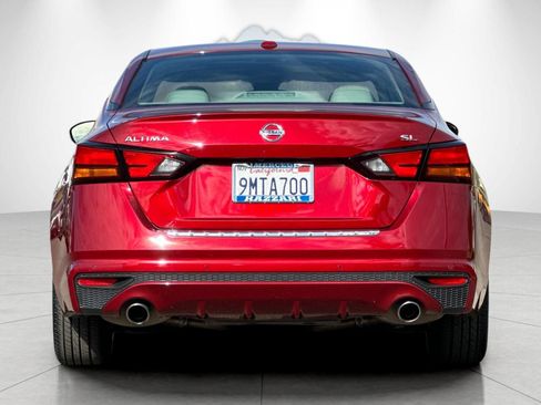 Used 2019 Nissan Altima 2.5 SL FWD image 4
