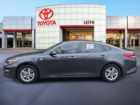 Used 2017 Kia Optima LX w/ Convenience Plus Package image 8