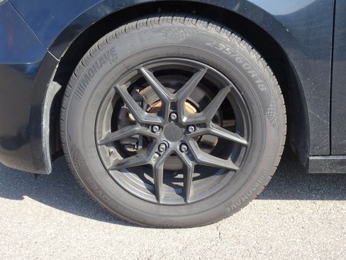 Used 2016 Honda Odyssey Touring image 6