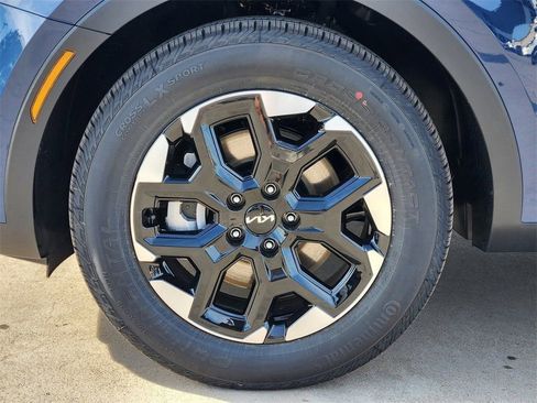 New 2026 Kia Sorento S w/ S Panoramic Sunroof Package FWD image 9