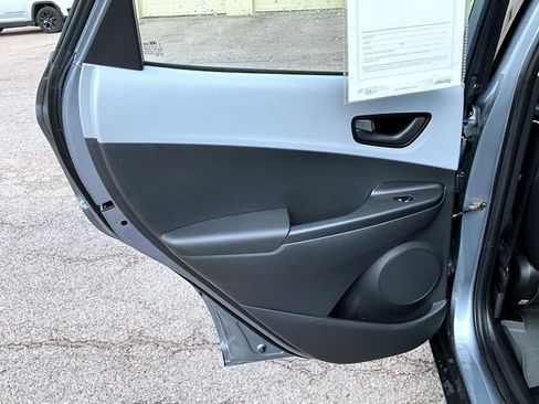 Used 2019 Hyundai Kona SE AWD/4WD image 21