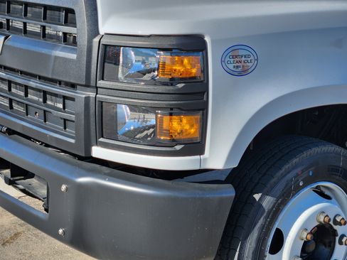 New 2024 Ford F150 image 6