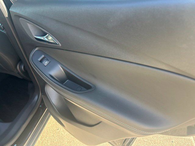 Used 2025 Buick Encore GX Preferred FWD image 23