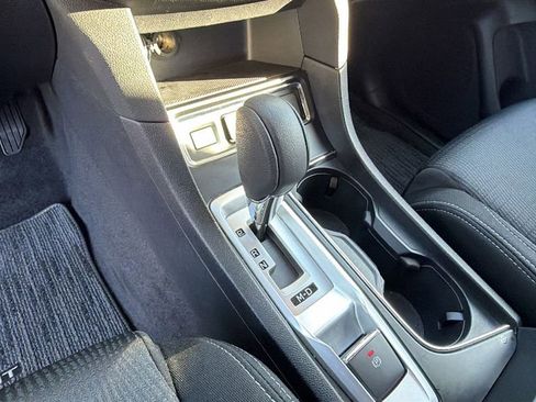 Used 2024 Subaru Ascent Premium w/ Convenience Package image 24