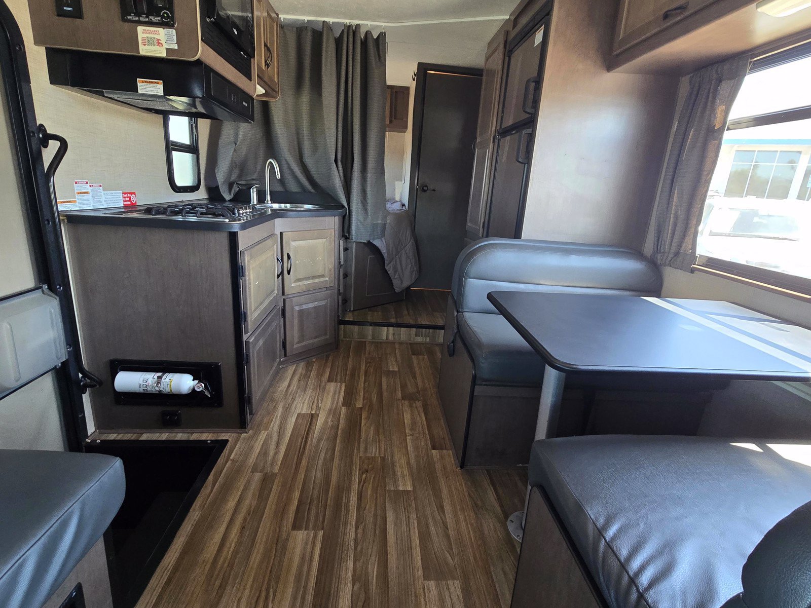 Used 2018 Ford E-350 and Econoline 350 Super Duty w/ Motorhome Prep Package RWD image 15