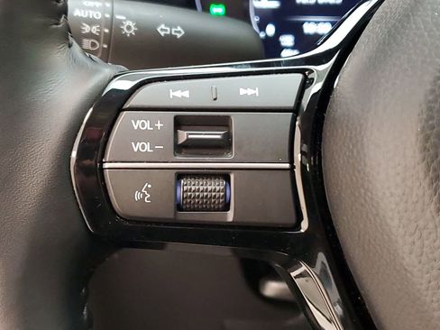 Certified 2026 Honda CR-V EX-L image 12