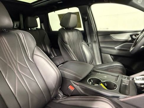 Used 2025 Acura MDX A-Spec image 61