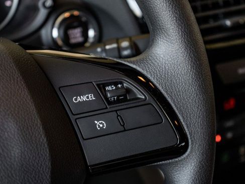 New 2025 Mitsubishi Eclipse Cross LE image 10