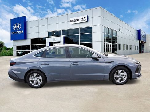 Certified 2025 Hyundai Sonata SE image 4