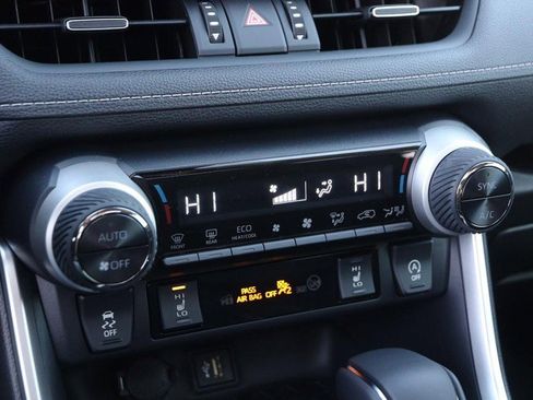 New 2025 Toyota RAV4 XLE Premium image 18