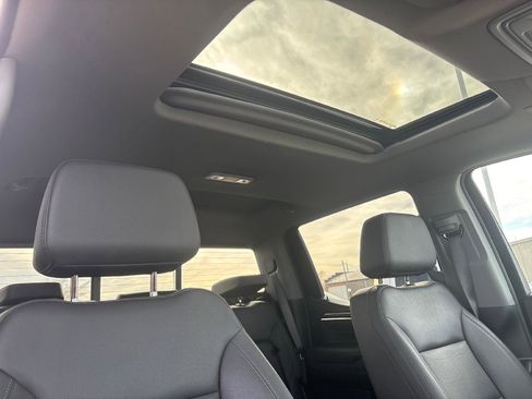 Used 2025 Chevrolet Silverado 1500 LTZ w/ LTZ Premium Package image 32