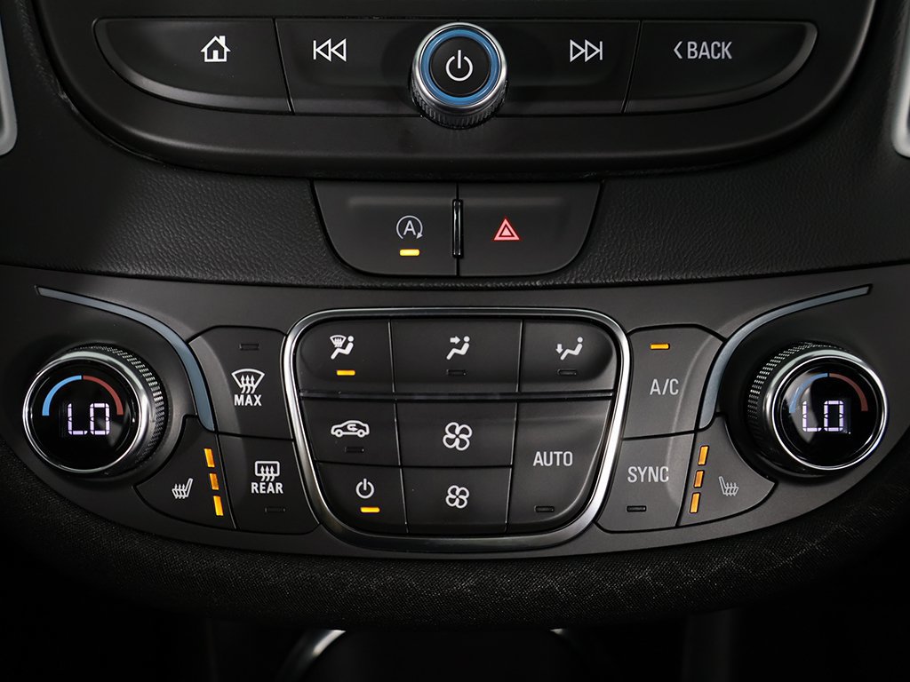 Used 2024 Chevrolet Malibu LT FWD image 39
