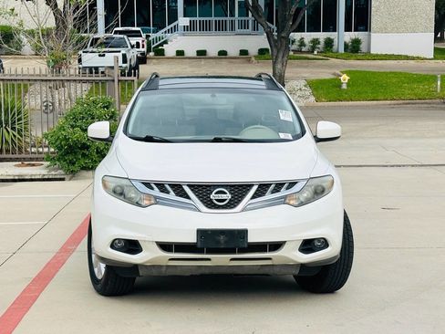 Used 2012 Nissan Murano SV FWD image 2