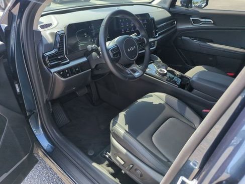 Used 2023 Kia Sportage EX AWD/4WD image 10