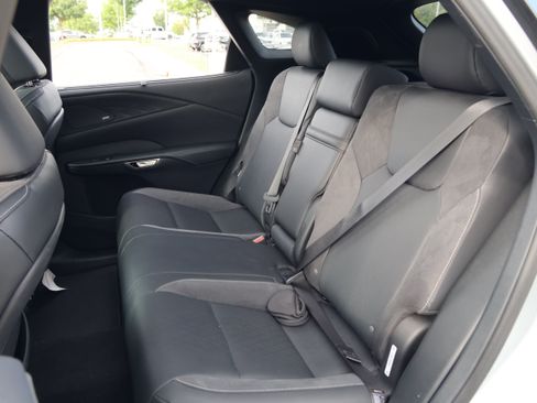 Certified 2023 Lexus RX 350 w/ Accessory Package (Z1) AWD/4WD image 34