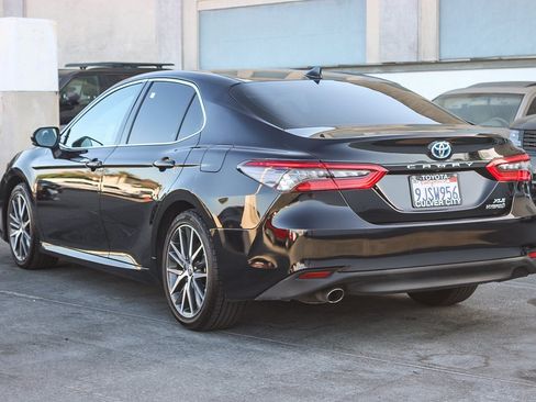 Certified 2024 Toyota Camry XLE w/ Navigation Package FWD image 7