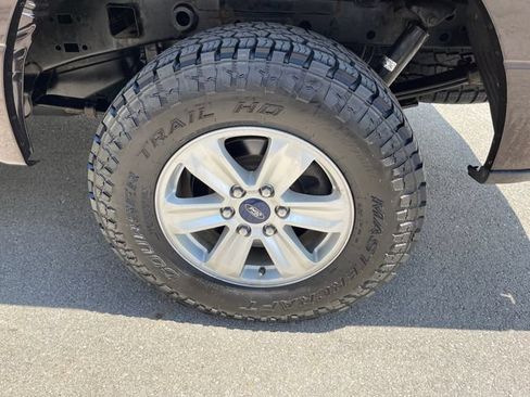Used 2019 Ford F150 XLT w/ Trailer Tow Package AWD/4WD image 39