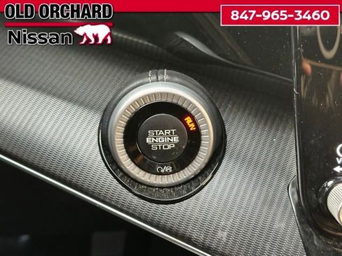 Used 2023 Jeep Grand Wagoneer Series II image 17