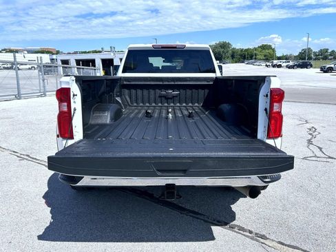 Certified 2024 Chevrolet Silverado 3500 LTZ w/ LTZ Convenience Package AWD/4WD image 21