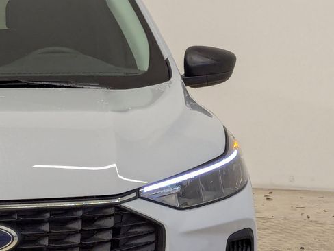 New 2026 Ford Escape Active image 11