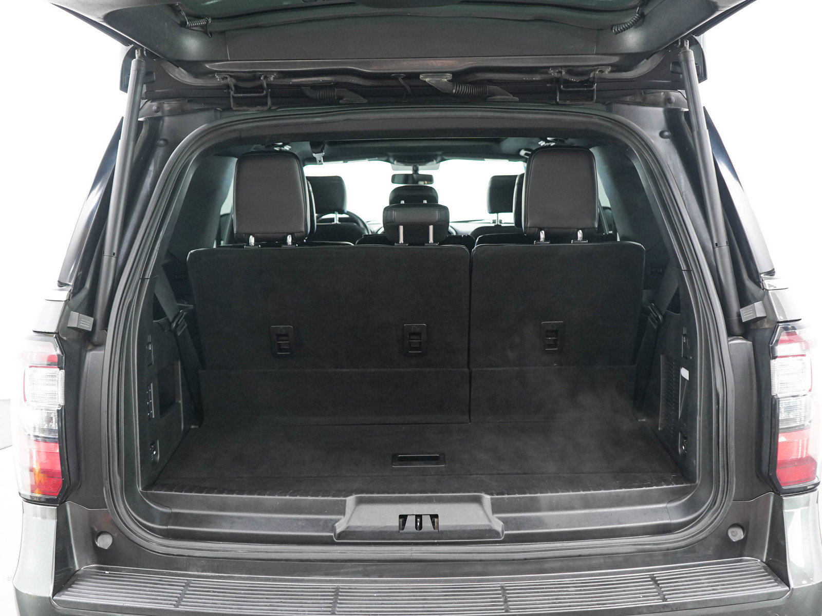 Used 2019 Ford Expedition Limited AWD/4WD image 17