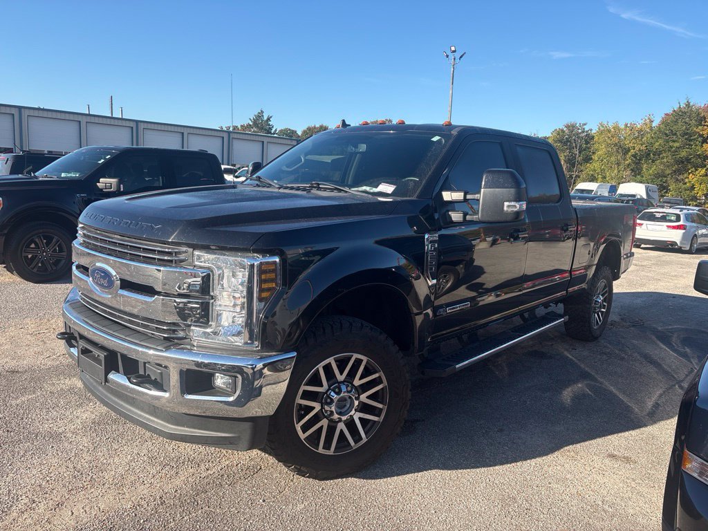 Used 2019 Ford F250 Lariat w/ Lariat Value Package AWD/4WD image 1