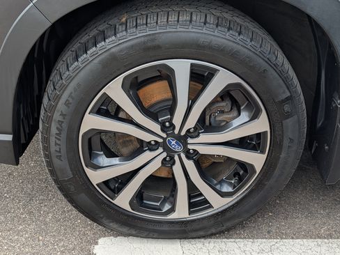 Used 2019 Subaru Forester Limited AWD/4WD image 15